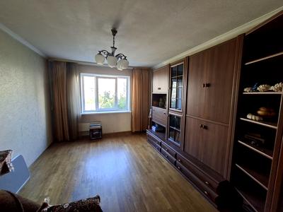 квартира по адресу Червоной Калины просп. (Владимира Маяковского), 81