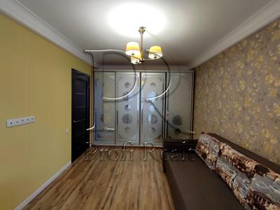 квартира по адресу Чёрных Запорожцев ул. (Петра Запорожця), 8-Б