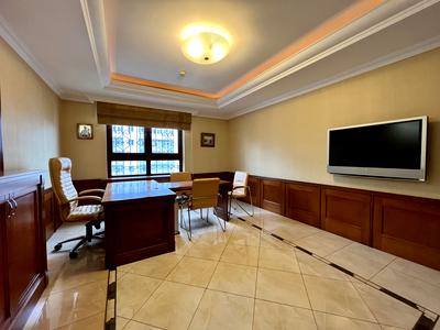 комерційна за адресою Шота Руставелі вул., 44