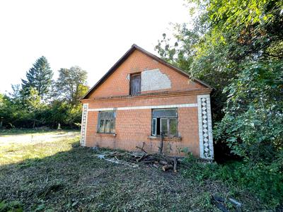 комерційна за адресою смт. Млинів, вул. Кірова, 19