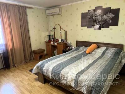 будинок за адресою Короля Данила вул. (Маяковського)