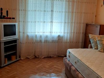 квартира за адресою Ревуцького вул., 7