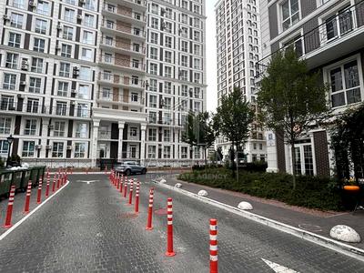 комерційна за адресою Михайла Максимовича вул. (Онуфрія Трутенка), 24-В