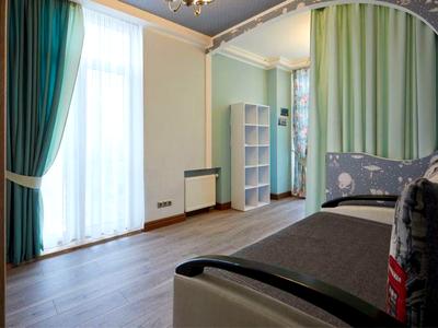 квартира за адресою Регенераторна вул., 4