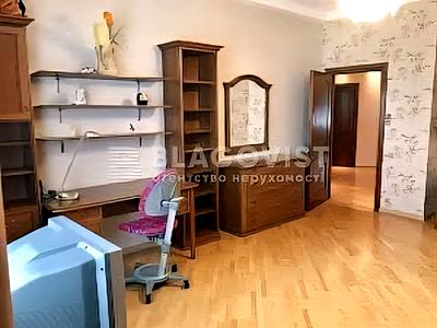 квартира за адресою Андрія Верхогляда вул. (Михайла Драгомирова), 4