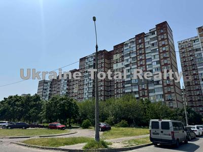 квартира по адресу Червоной Калины просп. (Владимира Маяковского), 69