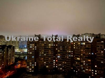 квартира за адресою Анни Ахматової вул., 17