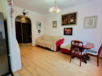 квартира за адресою Театральна вул., 15