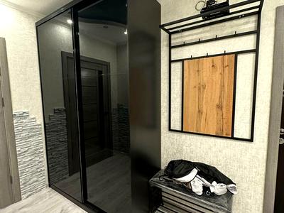 квартира за адресою Андрія Мельника вул., 10