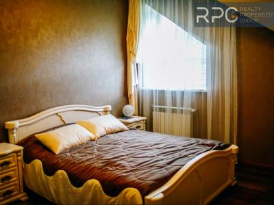 будинок за адресою Грушевського, 7