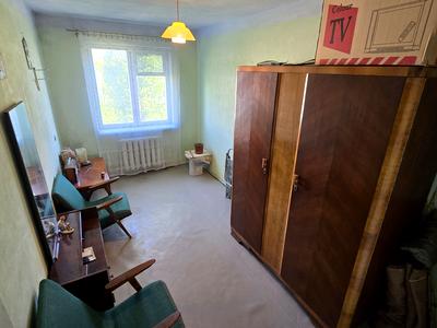 квартира по адресу Строителей ул., 14б
