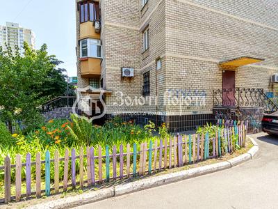 комерційна за адресою Новодарницька вул., 6