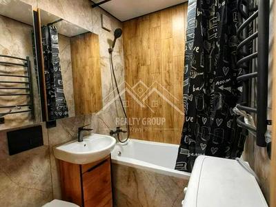 квартира за адресою Степана Тільги вул. (Революційна), 35