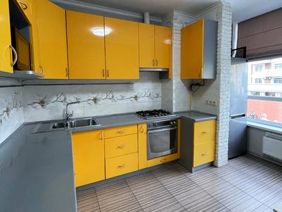 квартира за адресою Практична вул., 2
