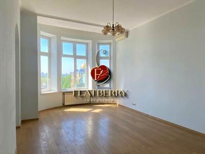 квартира по адресу Богдана Хмельницкого ул., 32