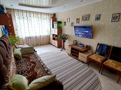 квартира за адресою Рельєфна вул., 8