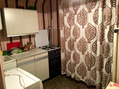 квартира за адресою Ореста Левицького вул. (Академіка Курчатова), 25/37
