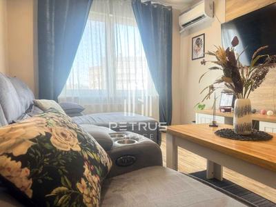 квартира по адресу Софии Русовой ул., 3