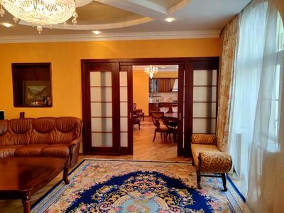 квартира за адресою Івана Франка вул., 23а