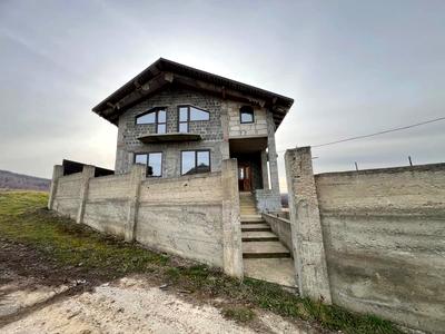 будинок за адресою Оріхова, 12