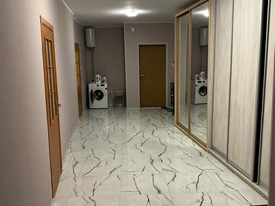 квартира за адресою Дніпровська набережна вул., 19