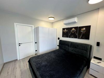 квартира за адресою Салютна вул., 2к6