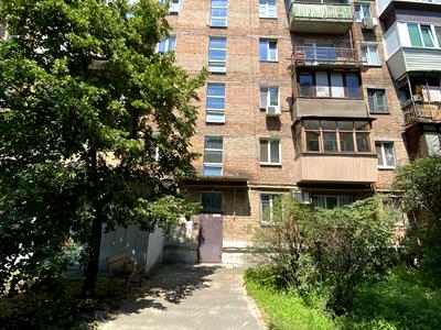 квартира за адресою Вінстона Черчеля, 20