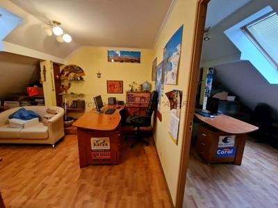 коммерческая по адресу Корятовича пл., 15