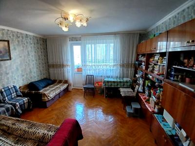 квартира по адресу Героев Полка 