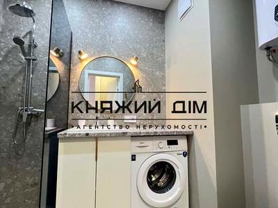 квартира по адресу Олександра Олеся ул., 8/17