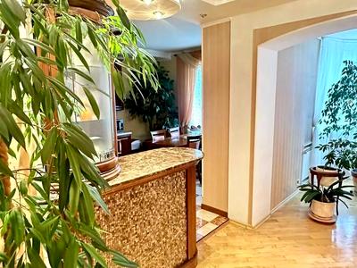 квартира за адресою Михайла Котельникова вул., 33