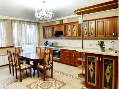 квартира за адресою Вадима Гетьмана вул., 1-Б