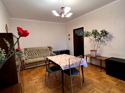квартира за адресою Вишняківська вул., 13
