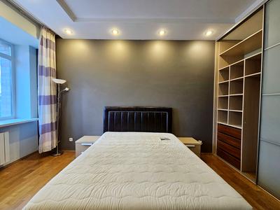 квартира по адресу Панаса Мирного ул., 8