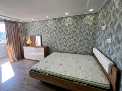 квартира за адресою Оболонська вул., 25
