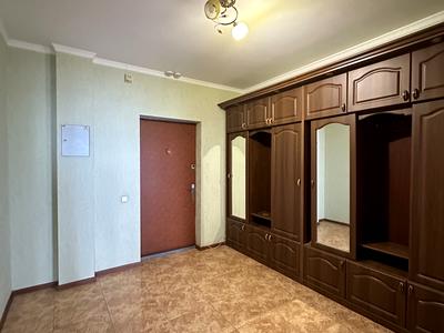 квартира за адресою Миколи Ушакова вул., 1-Б