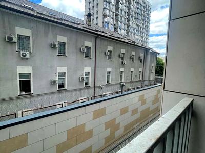 квартира за адресою Бульварно-Кудрявська вул. (Воровського), 17