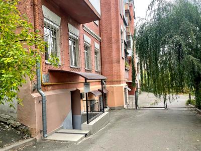 коммерческая по адресу Бульварно-Кудрявская ул. (Воровского), 8-Б