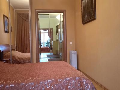 квартира за адресою Кловський узвіз, 4