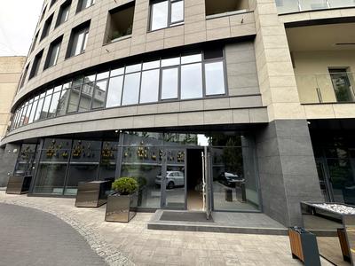 комерційна за адресою Січових стрільців, 44-а