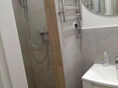квартира за адресою Юнацька вул., 17