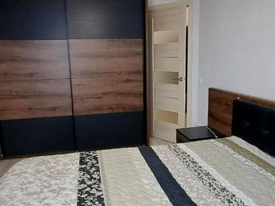 квартира за адресою Білогірська вул., 18-Е