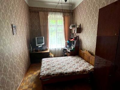 квартира за адресою Алли Горської пров. (Чеслава Бєлінського), 8