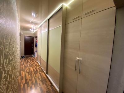 квартира за адресою Драгоманова вул., 1-Л