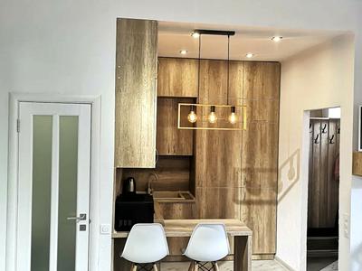 квартира за адресою Театральна вул., 7