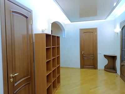 квартира по адресу Назаровская ул. (Ветрова), 11