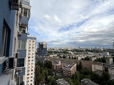 квартира за адресою Кирило-Мефодіївська вул., 2
