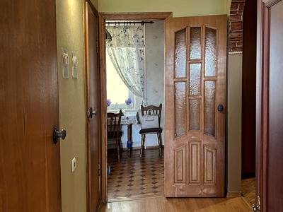 квартира за адресою Ревуцького вул., 11-А