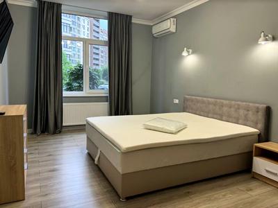 квартира за адресою Київ, Юнацька вул., 10