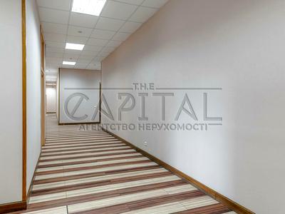 комерційна за адресою Саксаганського вул., 67